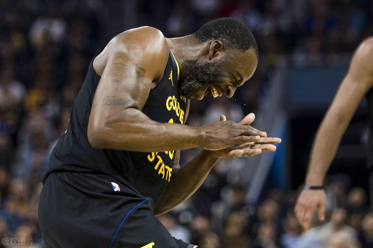 包含猛龙队后卫球员关键时刻挺身而出的词条 包含猛龙队后卫球员关键时刻挺身而出的词条